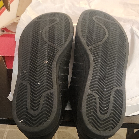 Black On Black Adidas Sneakers - Picture 6 of 6